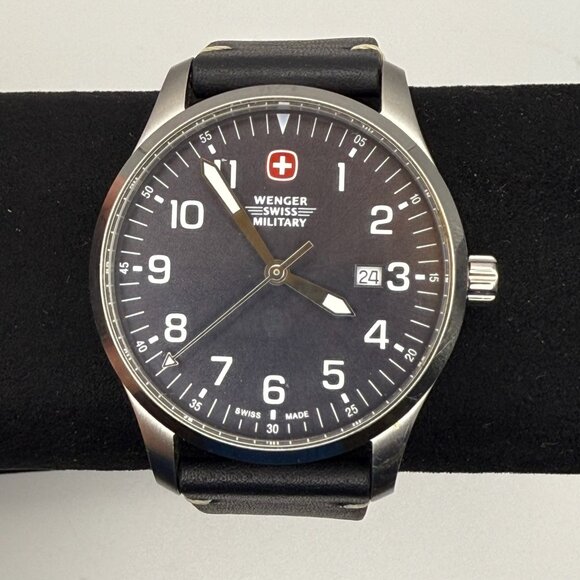 Wenger Swiss Military Terragraph 42MM Men’s Watch Working - Picture 1 of 9